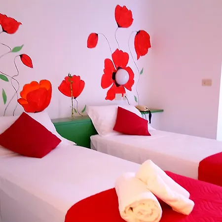 Punto Ξενοδοχείο Marina di Campo