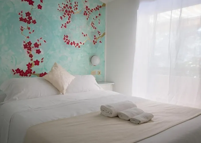 Punto 3* 坎普码港