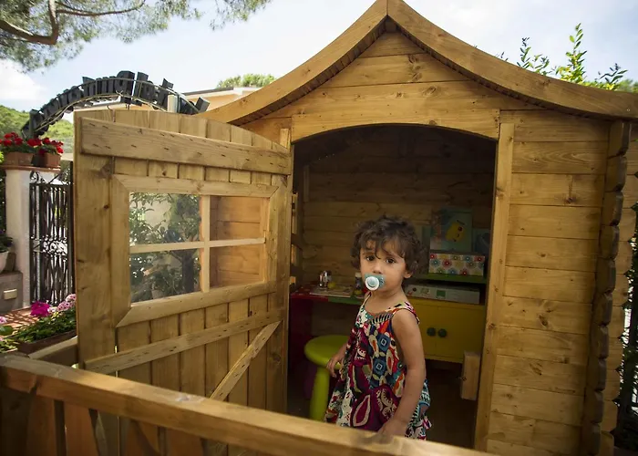 Punto 3* 坎普码港