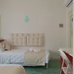 Punto Szálloda